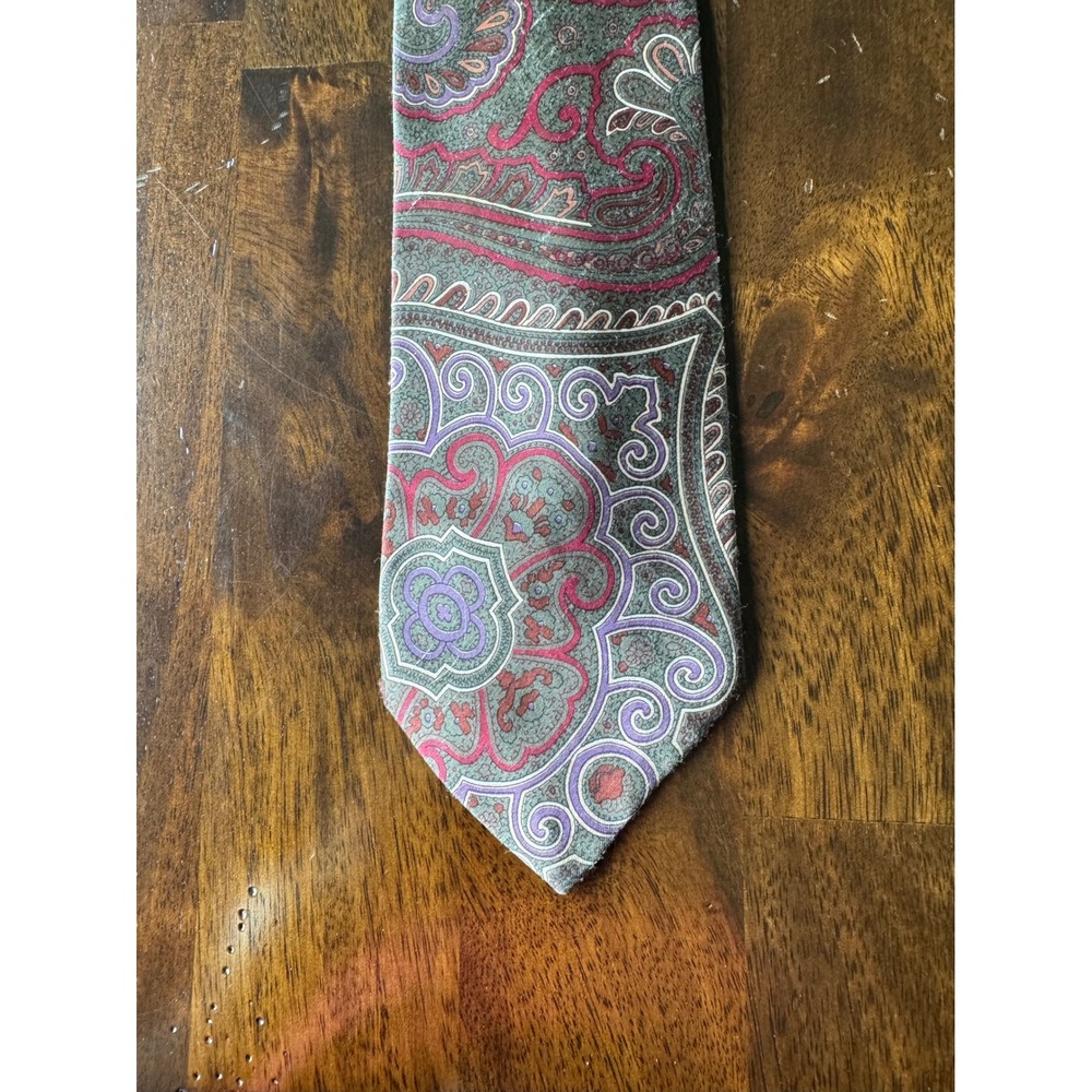 The Mens Store Vintage Paisley Necktie Green Burgundy Purple Polyester USA Made